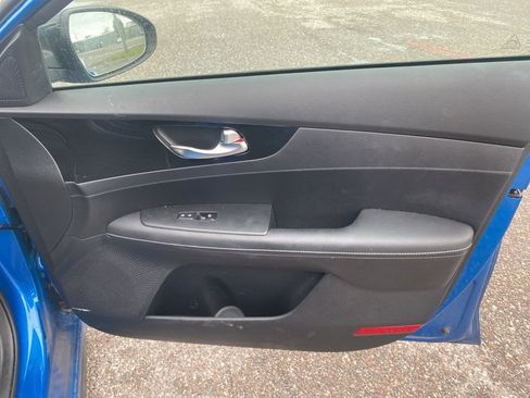 Used 2022 Kia Forte GT-Line w/ GT-Line Premium Package image 17