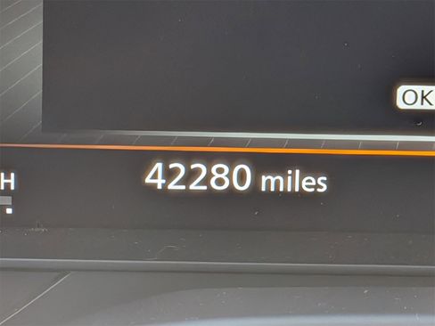 Used 2023 INFINITI QX60 Sensory w/ Vision Package image 21