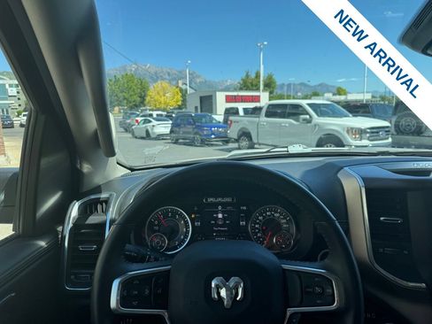Used 2022 RAM 1500 Laramie AWD/4WD image 21