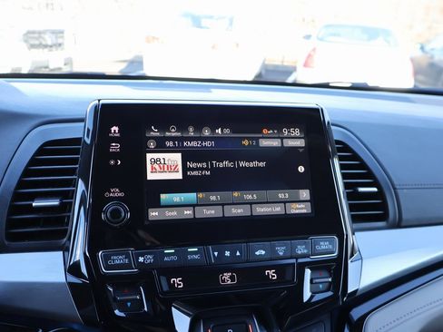 Certified 2024 Honda Odyssey Touring image 23