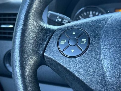 Used 2016 Mercedes-Benz Sprinter 2500 image 23