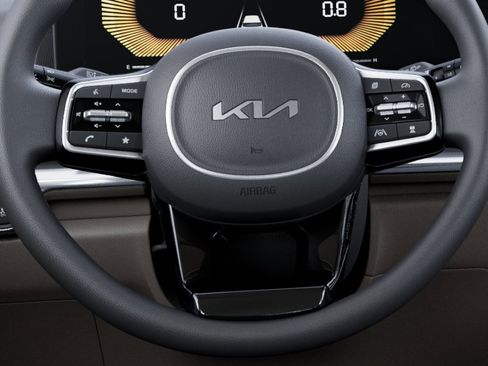 New 2026 Kia Carnival LX FWD image 22