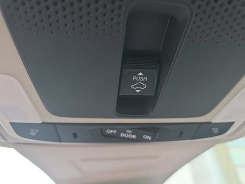 Used 2023 Honda CR-V EX image 25