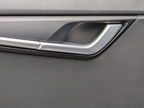 Used 2024 Kia Niro Wind image 28