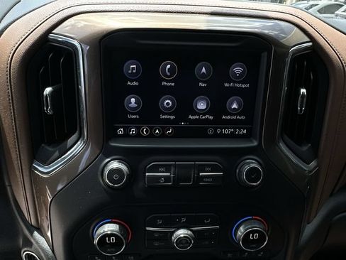 Used 2020 Chevrolet Silverado 1500 High Country w/ Technology Package RWD image 24