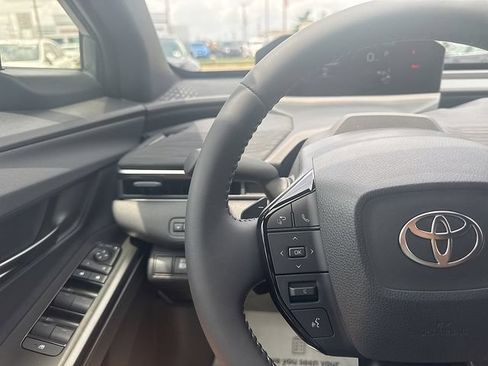 New 2026 Toyota C-HR AWD/4WD image 19