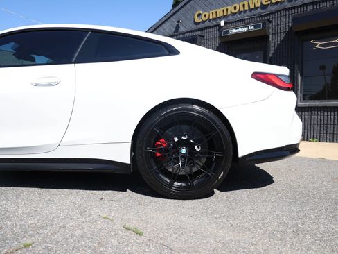 Used 2022 BMW M4 xDrive Competition w/ M Carbon Exterior Package AWD/4WD image 10