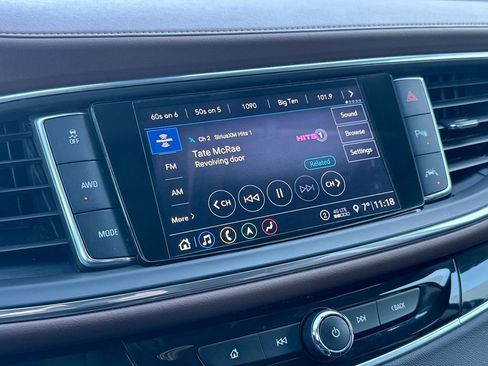 Used 2020 Buick Enclave Avenir w/ Avenir Technology Package image 13