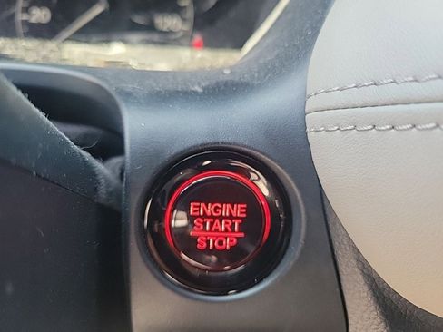 Used 2023 Honda HR-V LX image 25