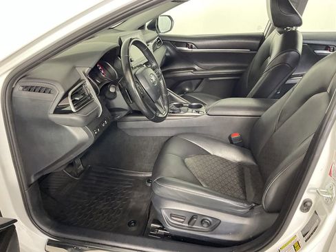 Used 2024 Toyota Camry XSE image 17