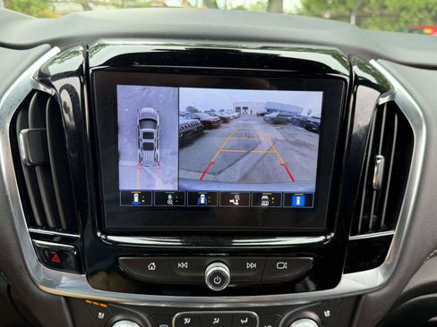Certified 2023 Chevrolet Traverse Premier AWD/4WD image 25