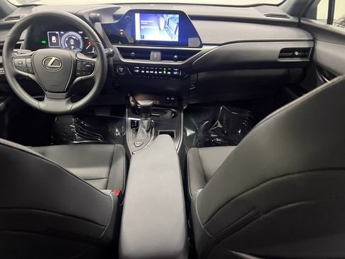 Certified 2024 Lexus UX 250h FWD image 14