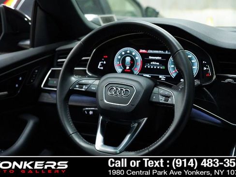 Used 2021 Audi Q8 Premium w/ Black Optic Package image 33