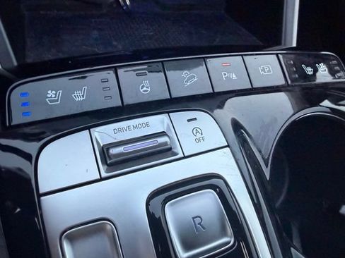 Used 2022 Hyundai Tucson Limited FWD image 16