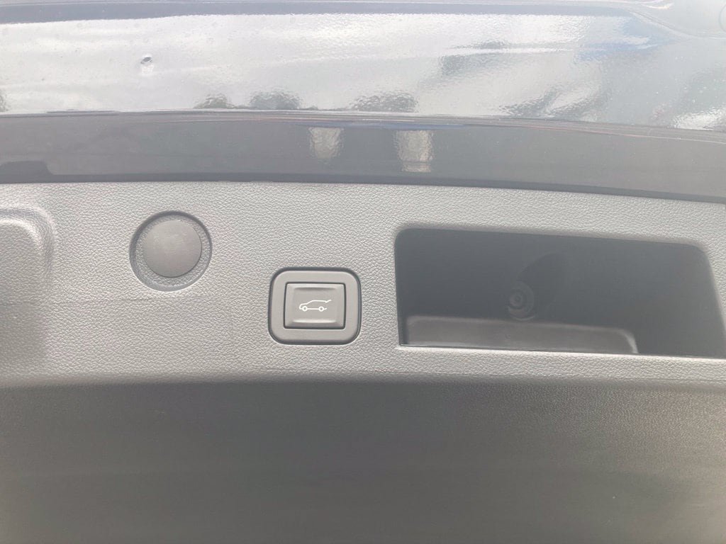 New 2027 Chevrolet Equinox LT w/ Convenience Package II FWD image 25