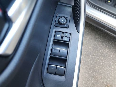 Used 2023 Toyota RAV4 XLE AWD/4WD image 13