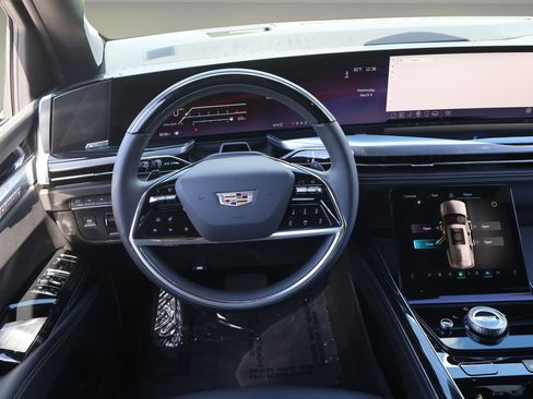 Certified 2025 Cadillac Escalade Sport w/ Touring Package image 17