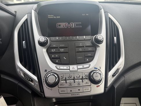 Used 2015 GMC Terrain SLE w/ LPO, Protection Package image 12