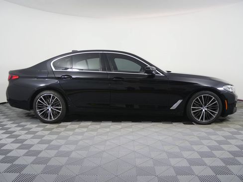 Used 2023 BMW 540i xDrive w/ Premium Package AWD/4WD image 2