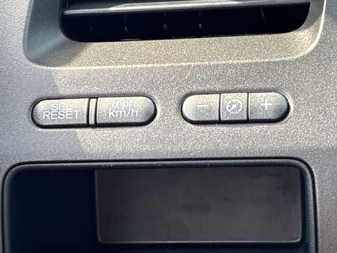 Used 2010 Honda Civic LX image 32