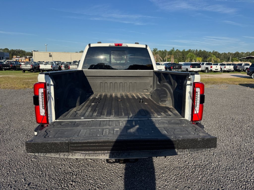 Used 2025 Ford F350 Platinum w/ Platinum Plus Package AWD/4WD image 28