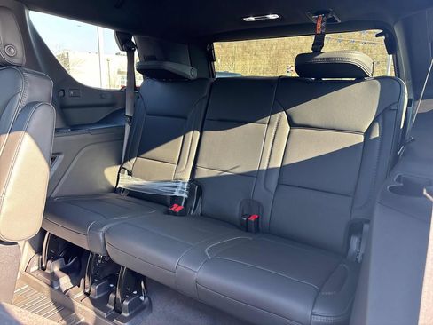 New 2026 GMC Yukon Denali image 30
