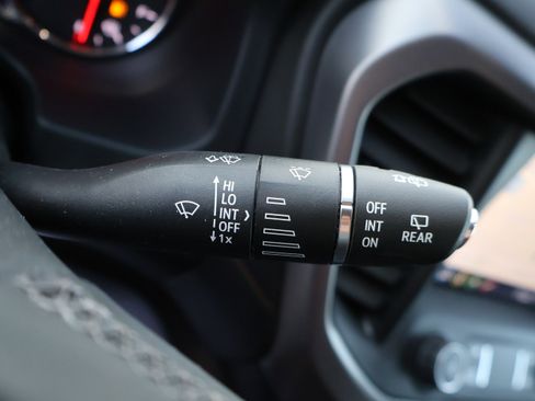 Used 2023 GMC Acadia AT4 w/ Technology Package image 45