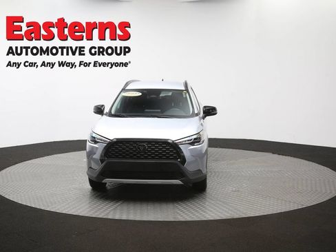 Used 2025 Toyota Corolla Cross LE FWD image 51