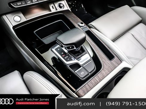 Used 2024 Audi Q5 e Premium Plus image 6