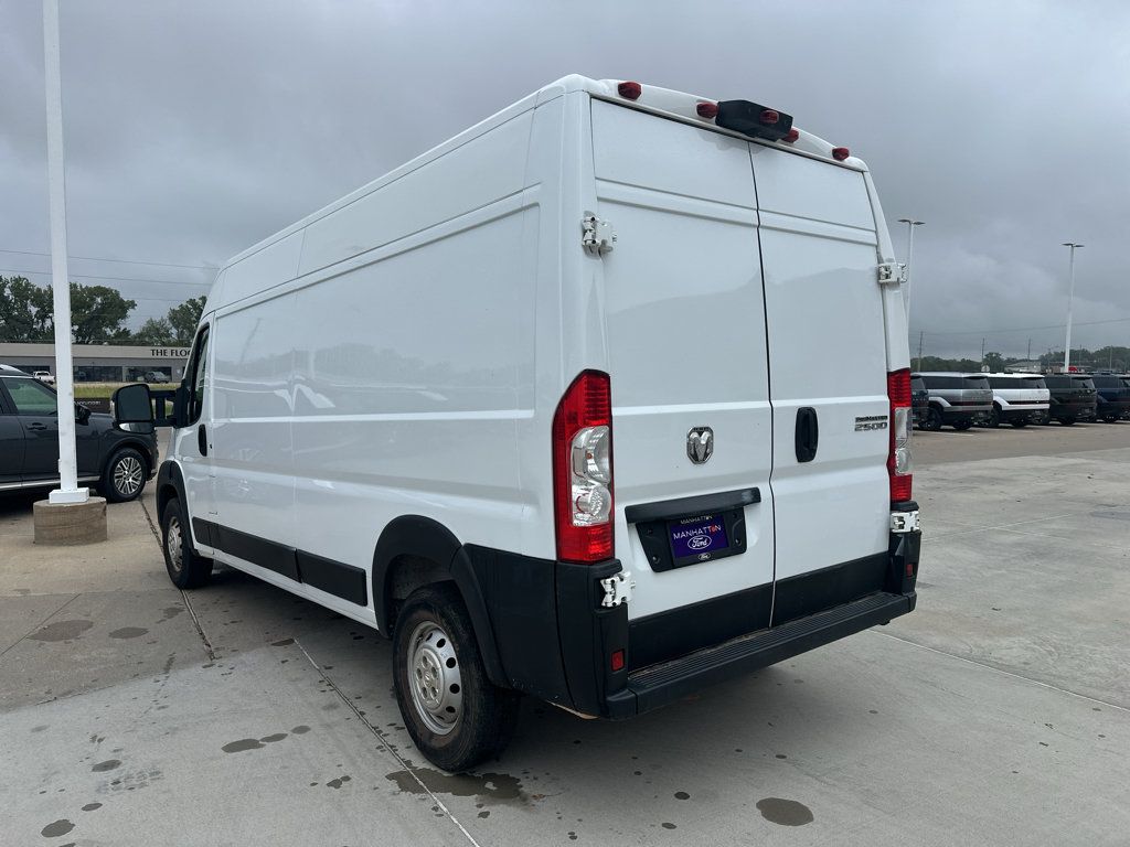 Used 2023 RAM ProMaster 2500 FWD image 11