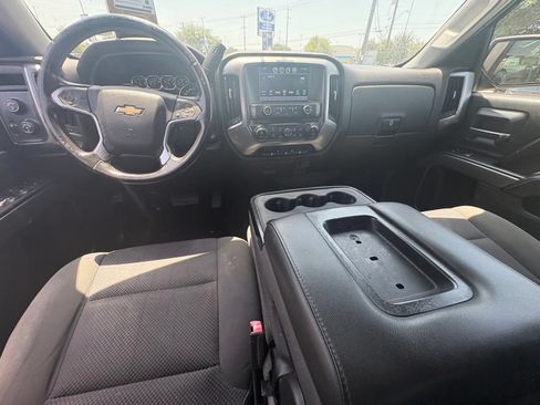 Used 2018 Chevrolet Silverado 1500 LT w/ All Star Edition AWD/4WD image 11