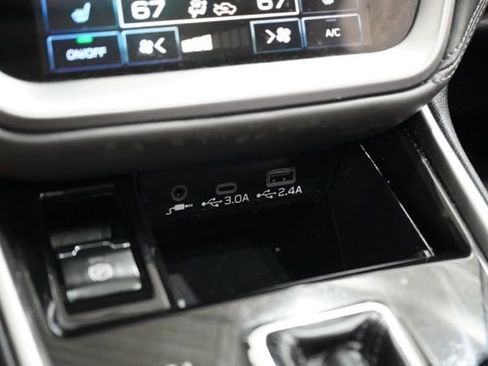 Used 2024 Subaru Outback Onyx Edition image 30