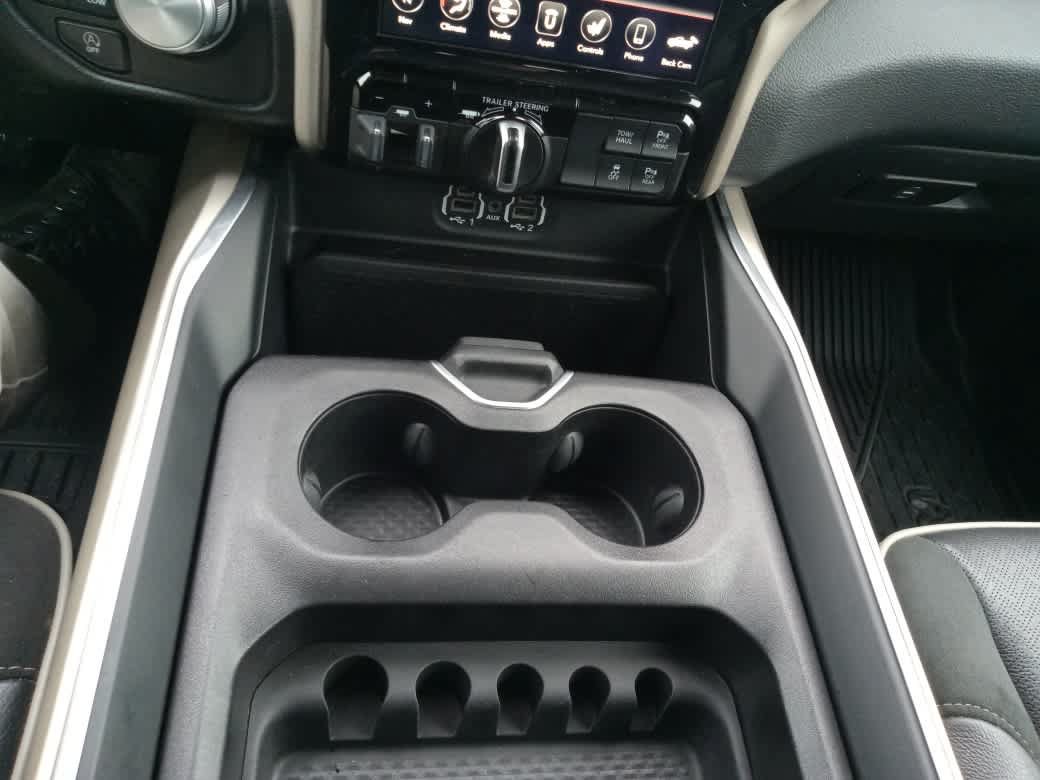 Used 2021 RAM 1500 Laramie AWD/4WD image 25