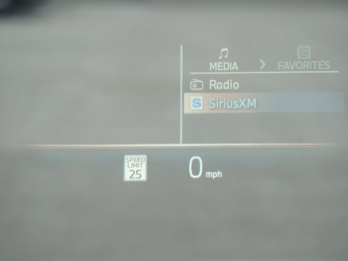 Used 2025 BMW X3 xDrive30i w/ Premium Package image 8