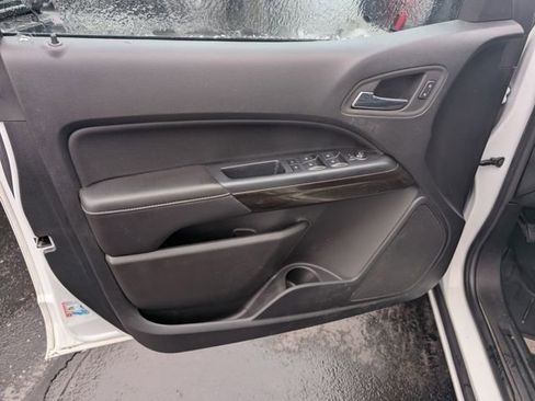 Used 2022 GMC Canyon Elevation w/ Elevation Premium Package image 16