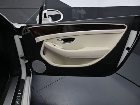 New 2026 Bentley Continental GTC image 25