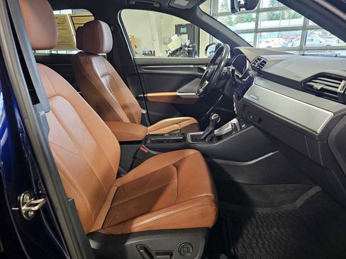 Used 2021 Audi Q3 2.0T Premium w/ Convenience Package image 11