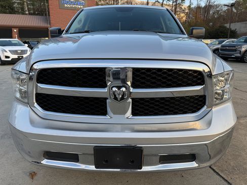 Used 2017 RAM 1500 Classic SLT image 8