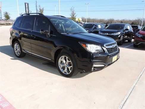 Used 2018 Subaru Forester 2.5i Touring w/ Popular Package #3B image 3