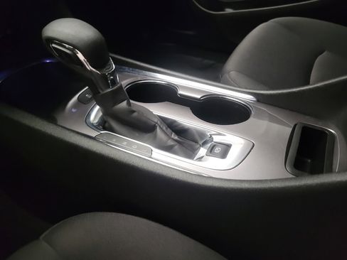 Used 2024 Chevrolet Malibu LT image 26