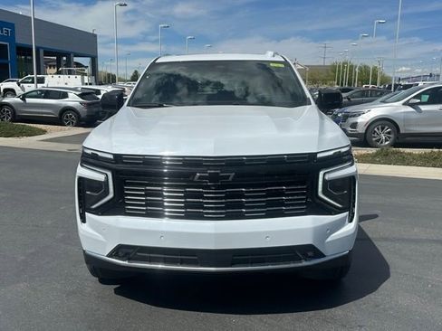 New 2026 Chevrolet Suburban High Country AWD/4WD image 29