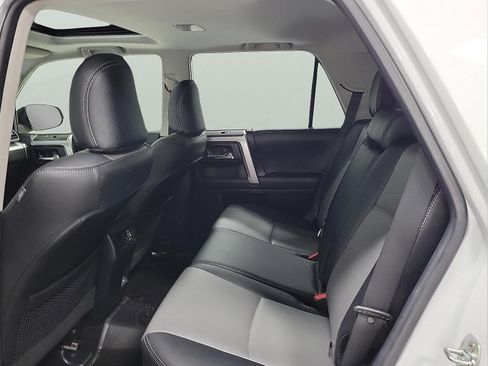 Certified 2024 Toyota 4Runner SR5 Premium w/ Moonroof Package AWD/4WD image 10