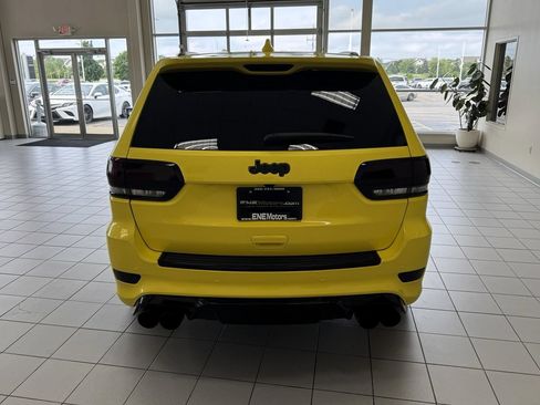 Used 2018 Jeep Grand Cherokee Trackhawk AWD/4WD image 5