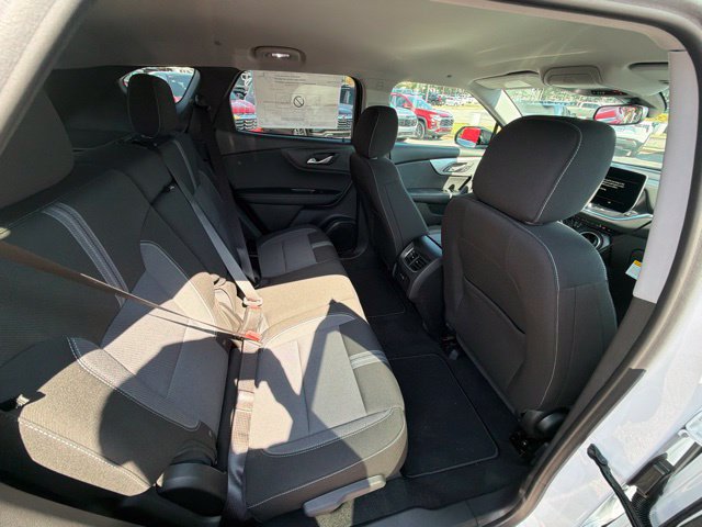 New 2026 Chevrolet Blazer LT w/ Convenience Package FWD image 33