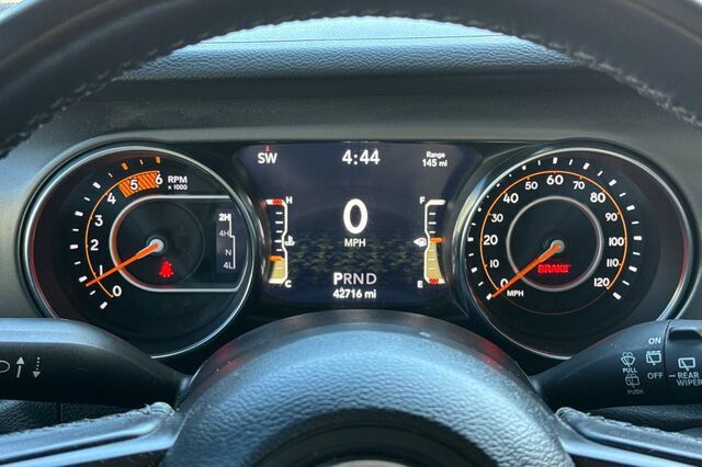 Used 2022 Jeep Wrangler Unlimited Sport AWD/4WD image 22