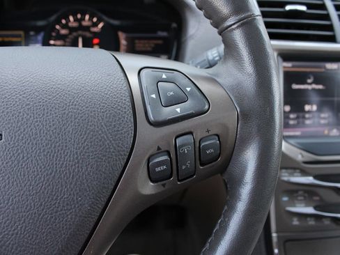 Used 2012 Lincoln MKX AWD image 14