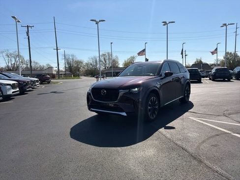 New 2025 MAZDA CX-90 Plug-In Hybrid w/ Premium Plus AWD/4WD image 13