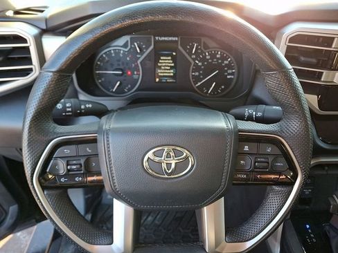 Used 2022 Toyota Tundra SR5 image 18