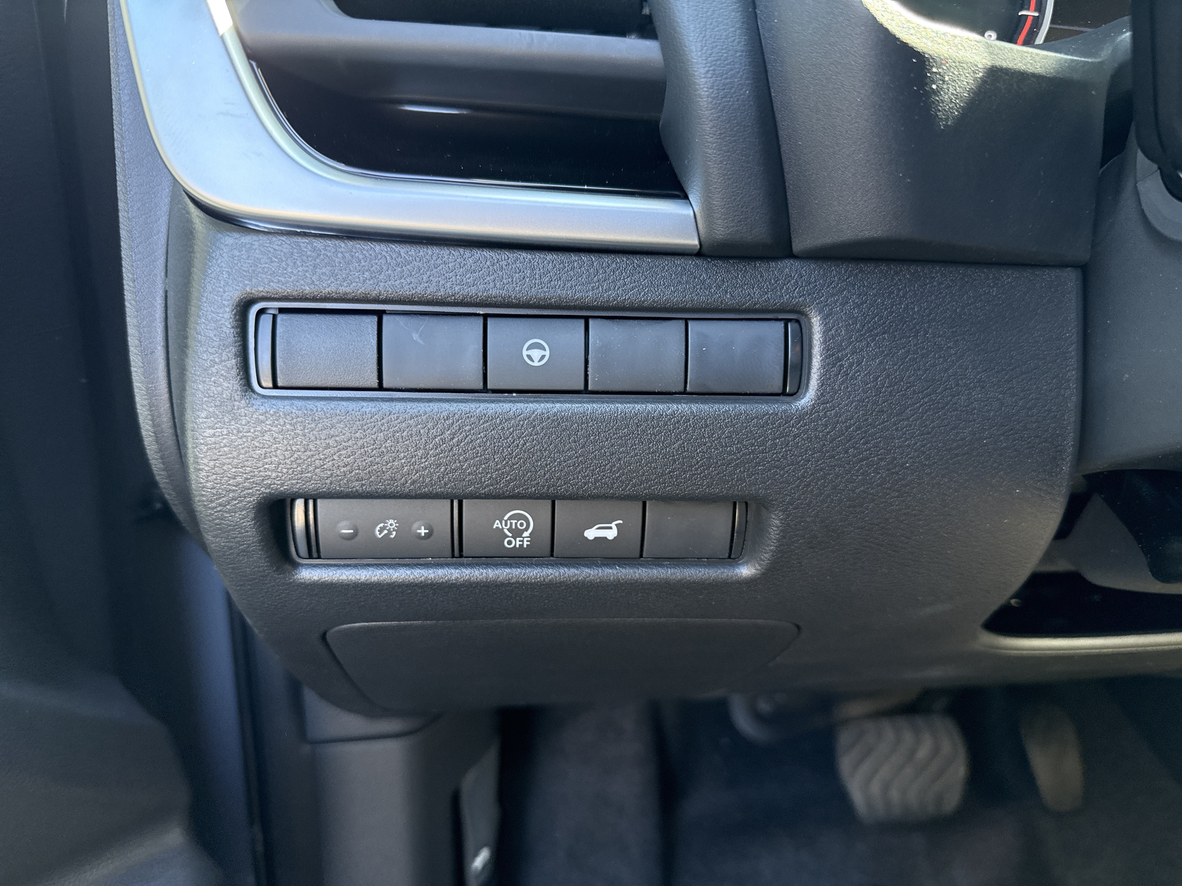 New 2026 Nissan Rogue SV w/ Rock Creek Premium Package AWD/4WD image 17