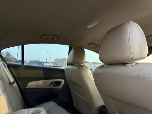 Used 2014 Chevrolet Cruze Diesel image 23